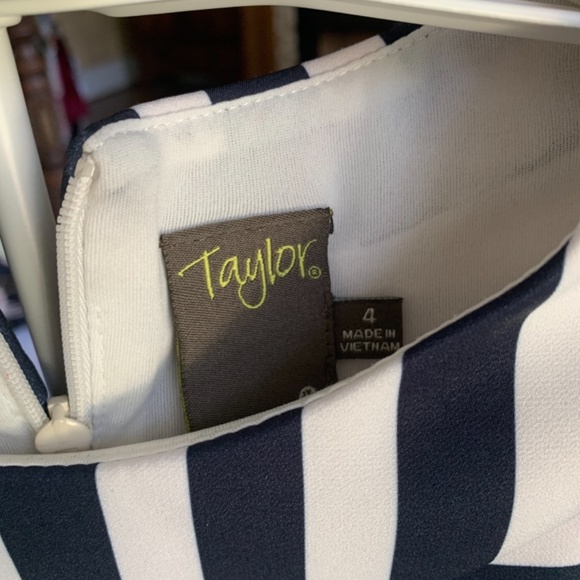 Taylor‎ striped mini. New- never worn - Picture 2 of 4